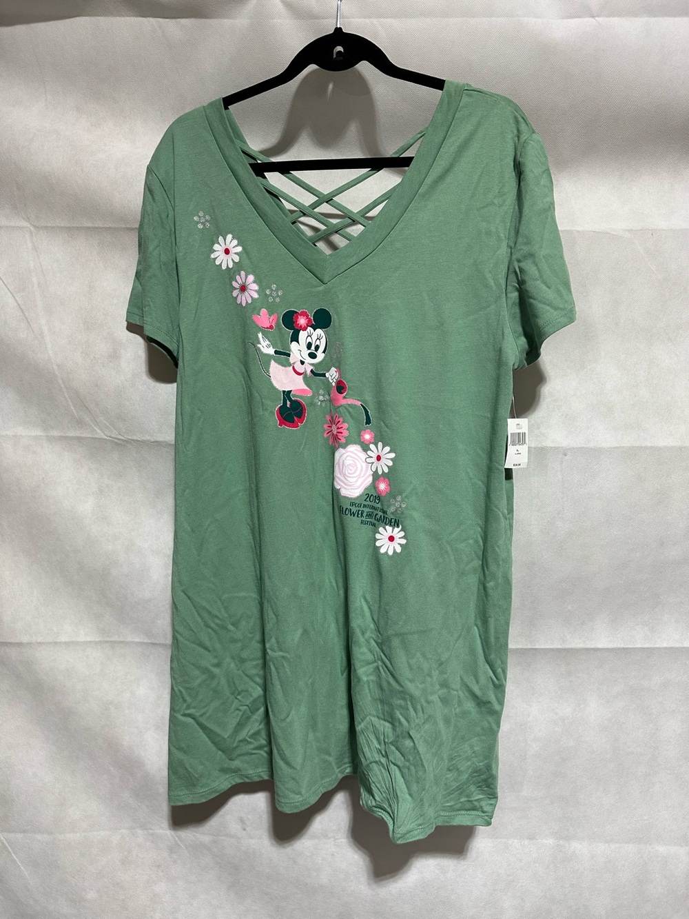 Disney Parks Minnie 2019 Epcot International Flower & Garden Festival Shirt XL